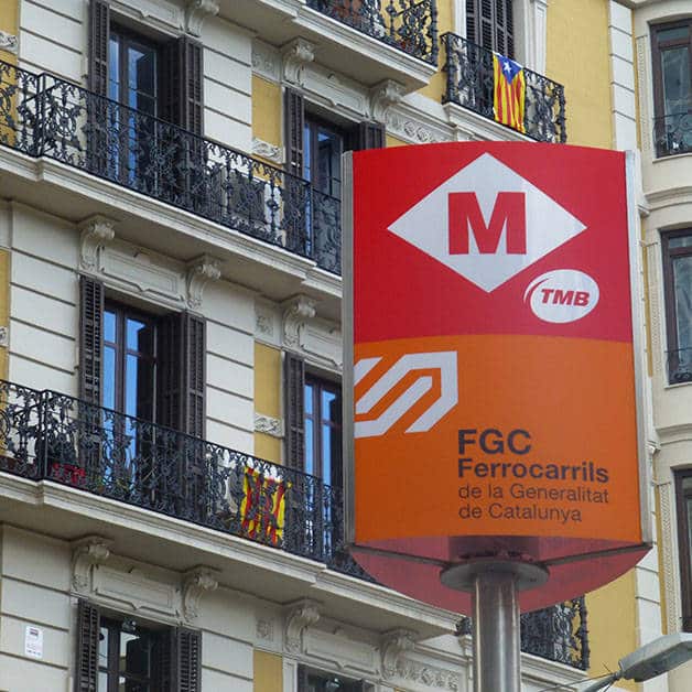 barcelona card métro panneau