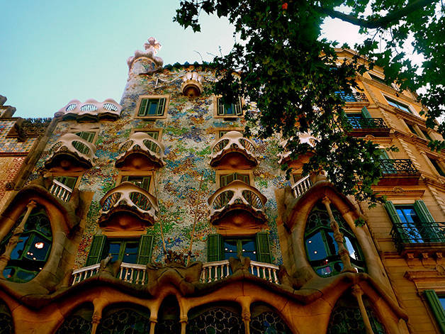 manger varié autour de la casa-batlló