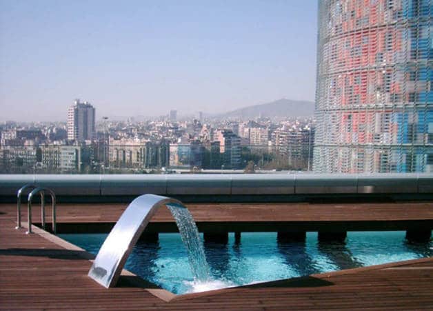 The Gates Diagonal Barcelona: un 4 étoiles design et festif