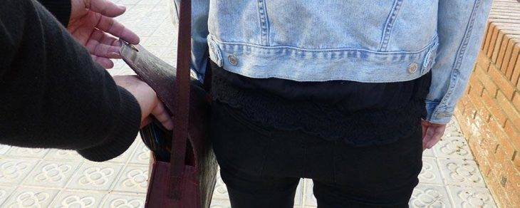 pickpocket barcelone vol