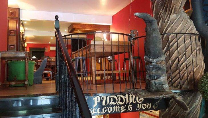 café harry potter escalier