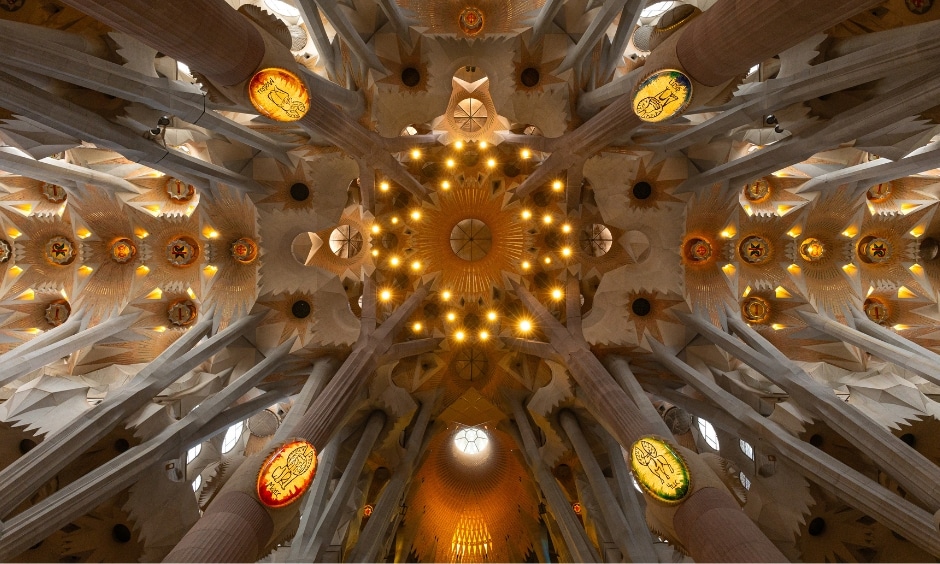 voute sagrada familia