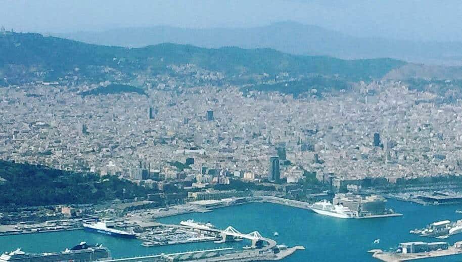 Barcelone vue d'avion