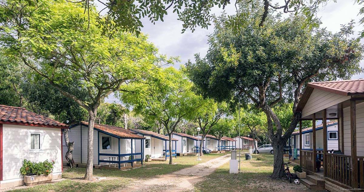 camping sitges bungalows